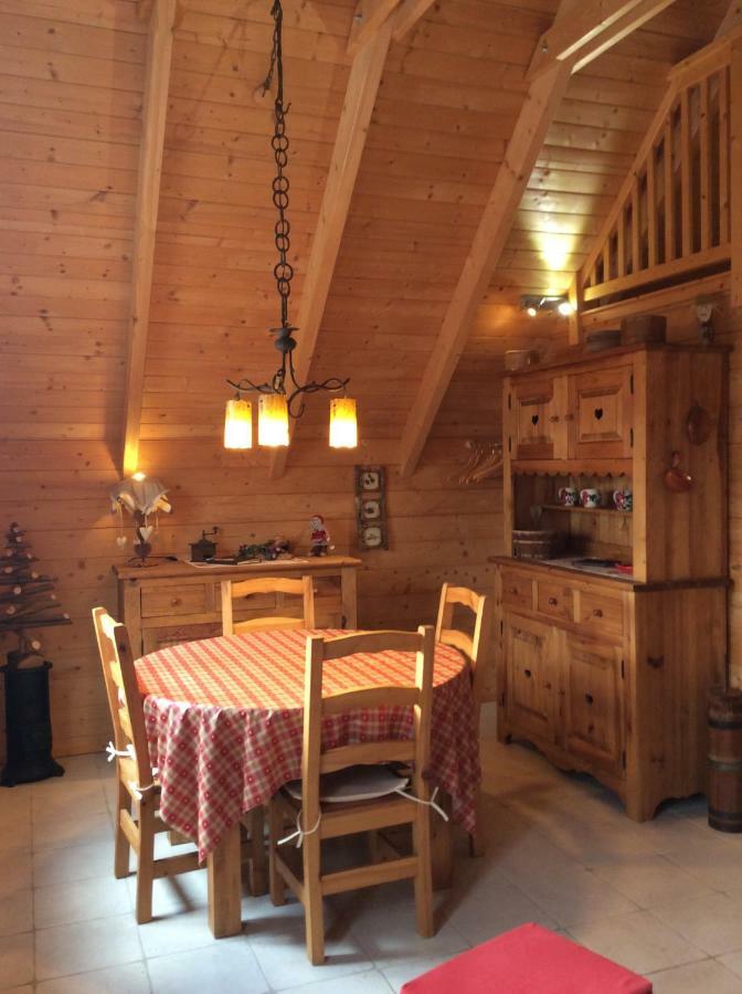 Chalet Colline Et Lou 万泽费勒当 外观 照片